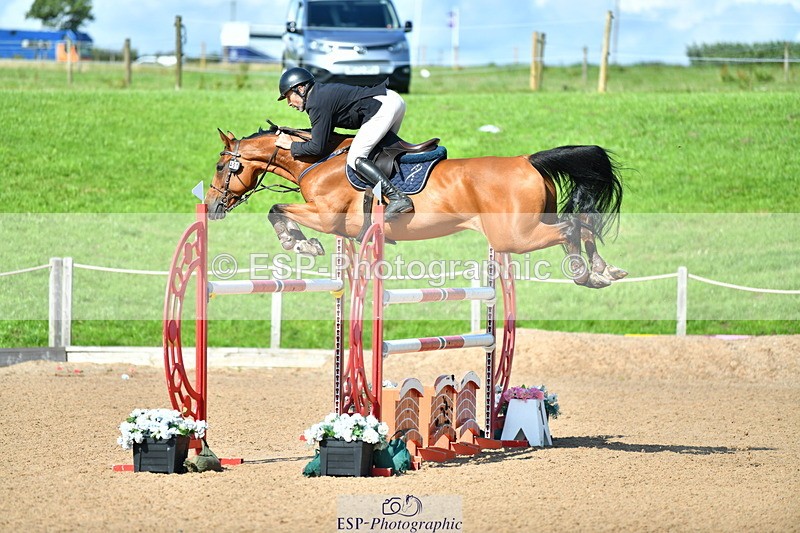 230723A-165436-13703 - Cls 8, 2 Star Medium 1.35m