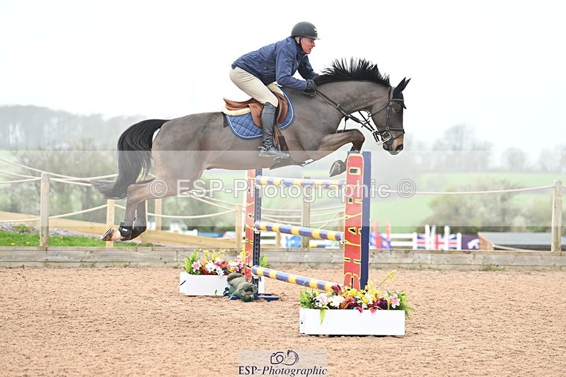 240405A-151438-02239 - Cls 6 National 1.40m Open