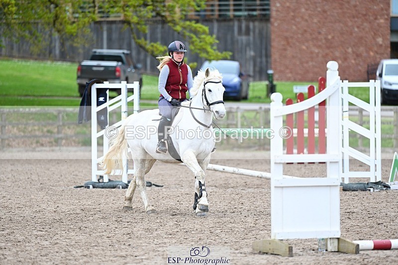 240411-151201-00555 - Group 5 SJ