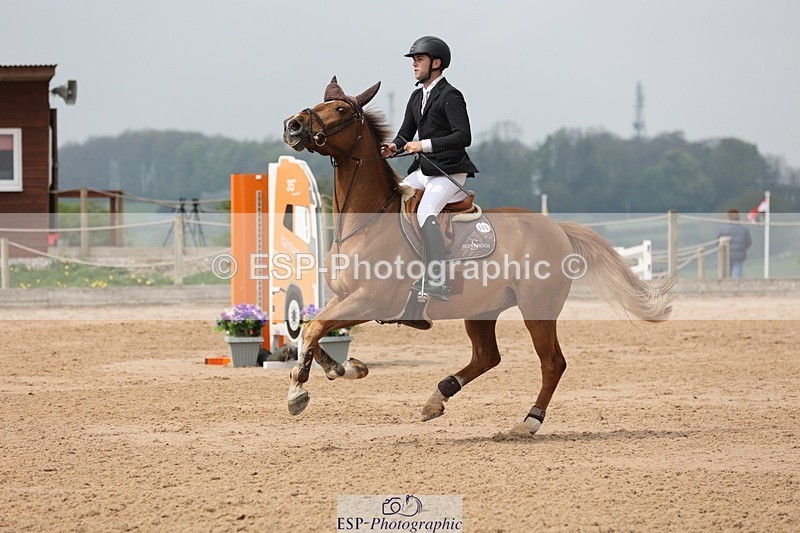 250424-123118-05441 - Cls 1 - 2 Star Small Tour