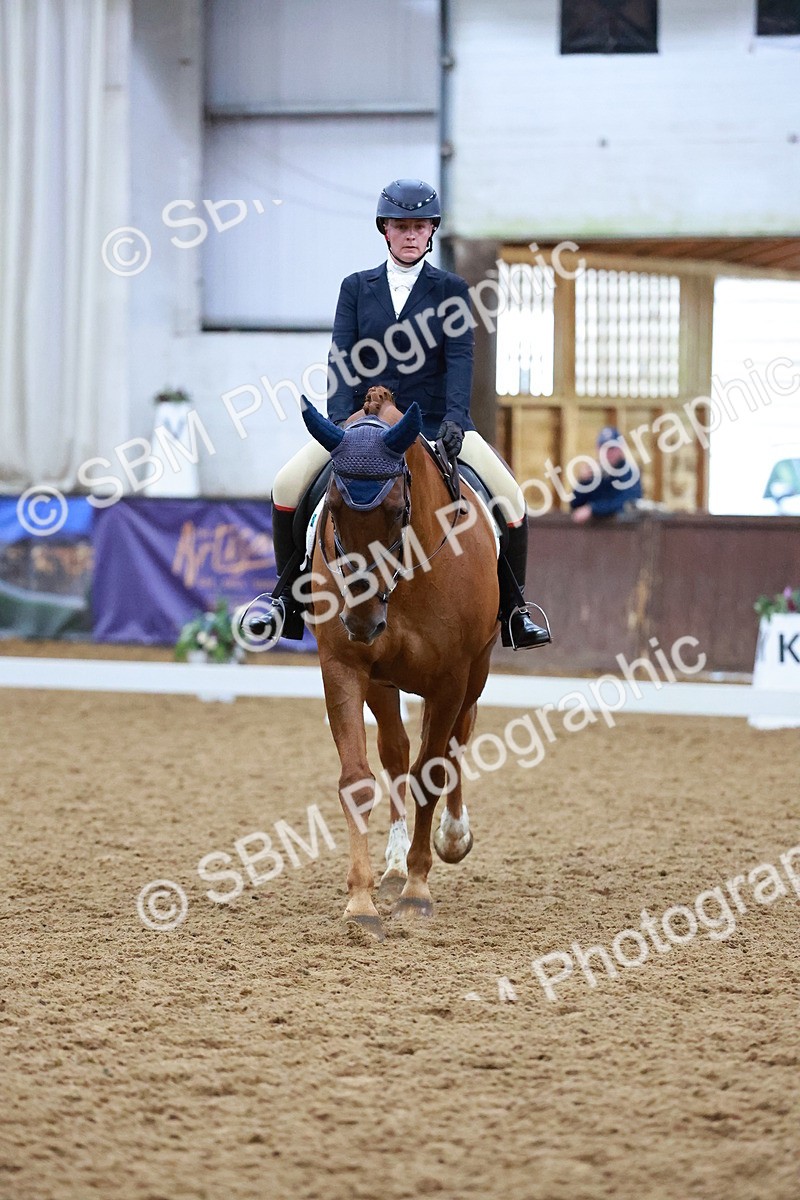 SBM_004249 - Class 12 - E2 Championship - 14.50-15.53