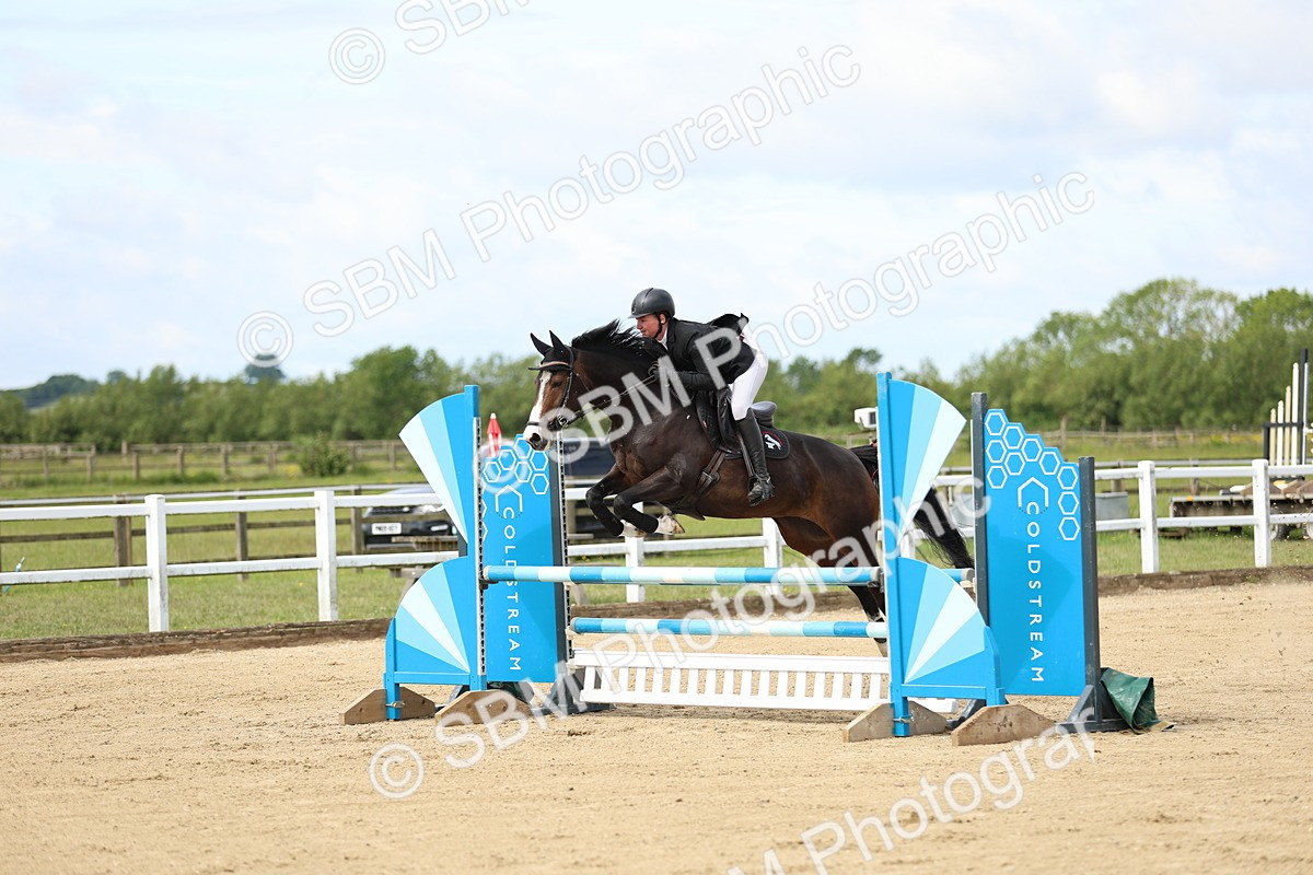 SBM_000142 - Class 2 - Senior British Novice - 90cm