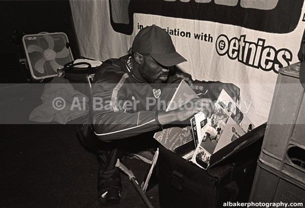 29 dj-bizzniss - Friends & Family @ the-roadhouse 18.10.03