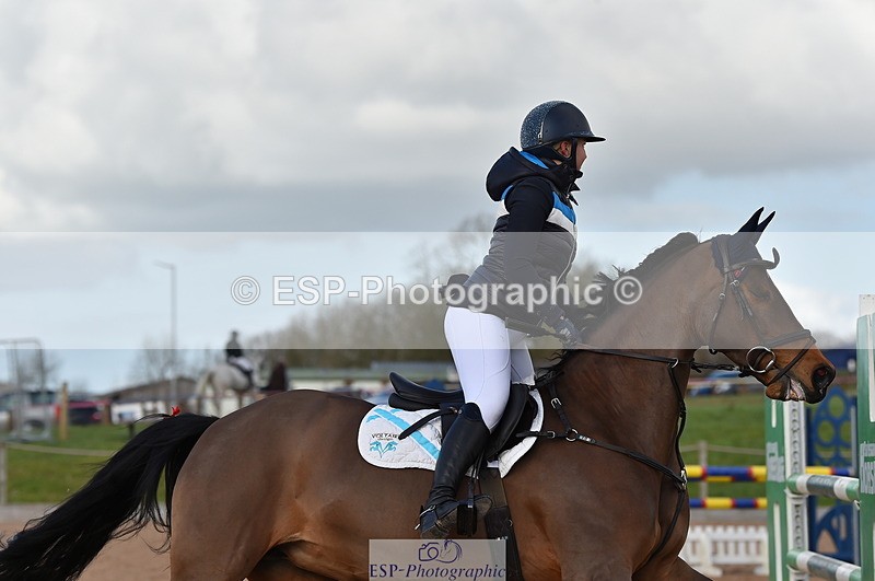 240306A-143250-01677 - Cls 4 Newcomers and 1.10m Open