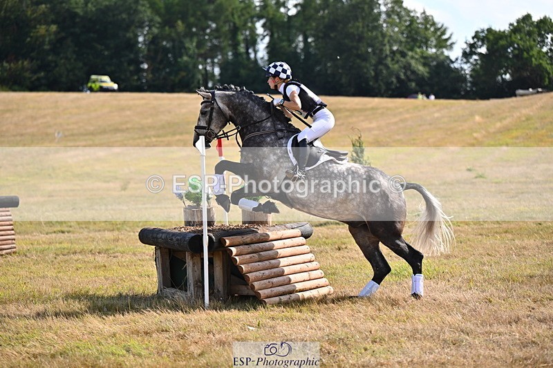 250803A-165355-16877 - R-803-Harriet.Tilling-DAROG'S.DANCER