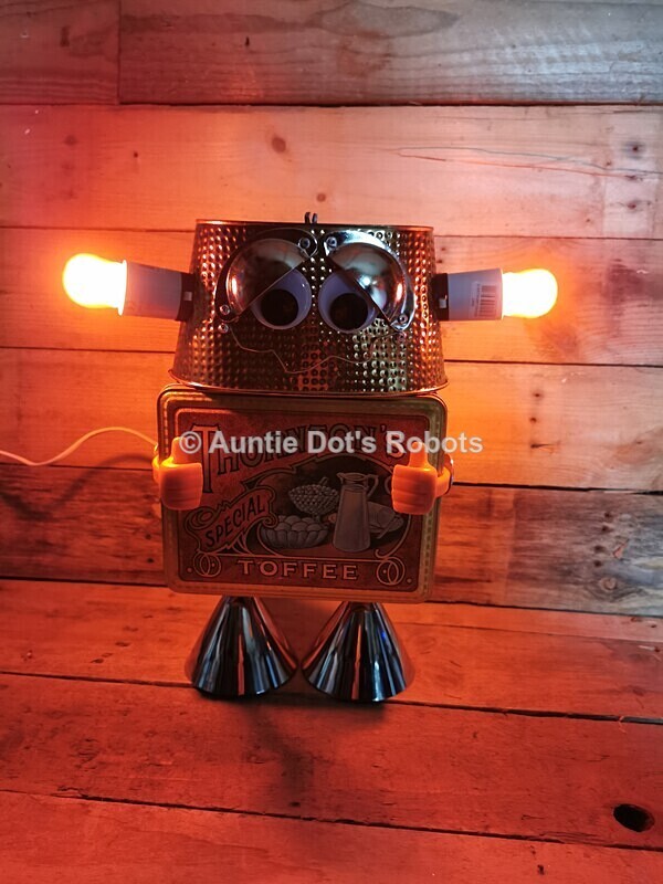 Howard 2 - Robot Lights