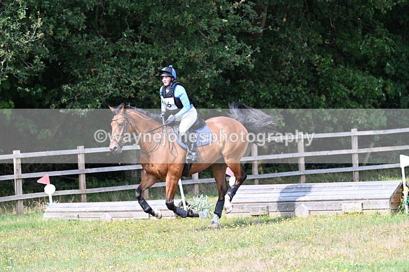 WJ7_2550 - XC Time 12:17 to 12:22