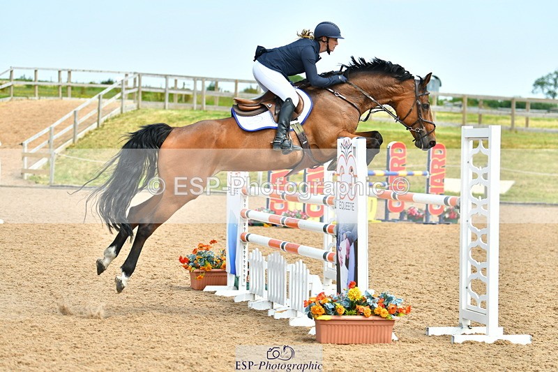 230609A-134919-01236 - Cls 4 1.20m Open