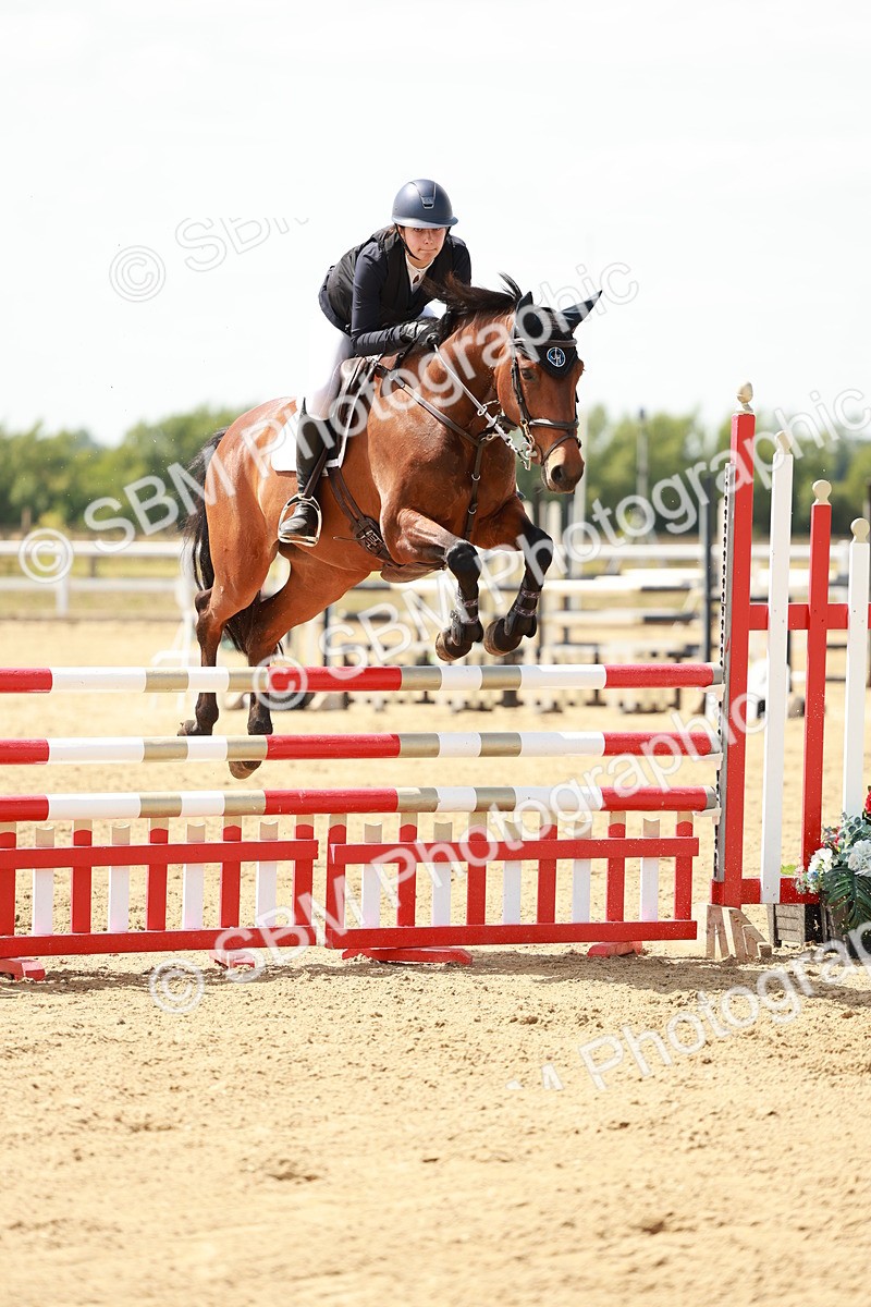 SBM_007713 - Class 3 - Senior Newcomers - 1.10m Open