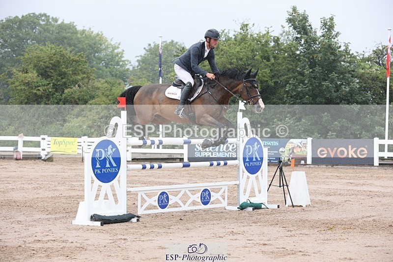 250717-142621-05963 - Cls 1, 3 Star Small Tour Start to Break