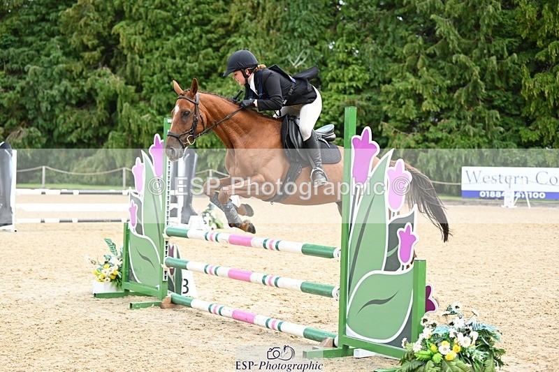 230826-125903-19109 - Round 2 Start - 13.40 coursewalk