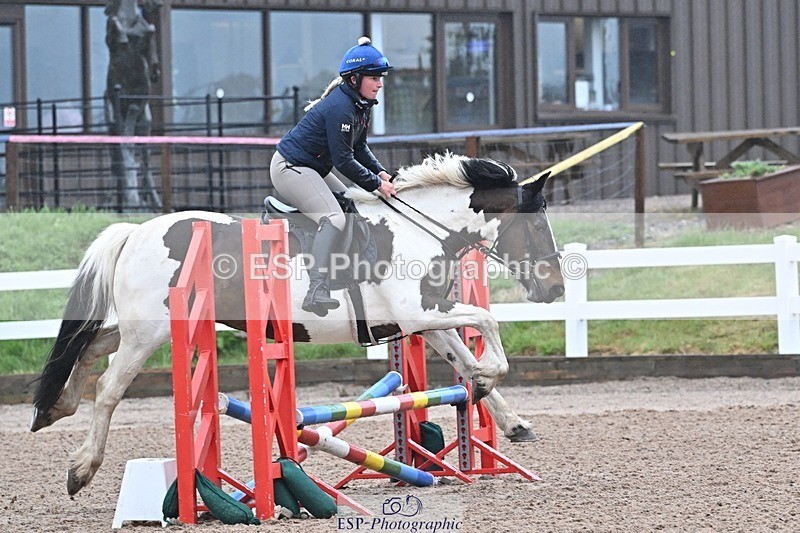 250527-154404-00069 - Clear Round and60cm