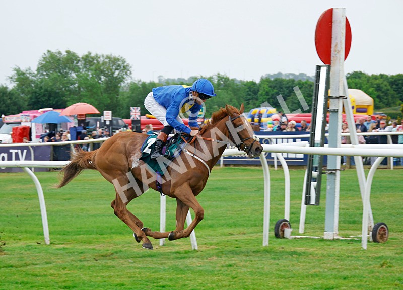 240525-Race 2-Hype Merchant-5 - Race 2