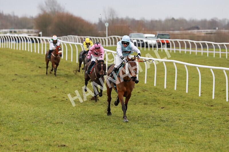 100225-Race 1-Tigerbythetail-5576 - Race 1