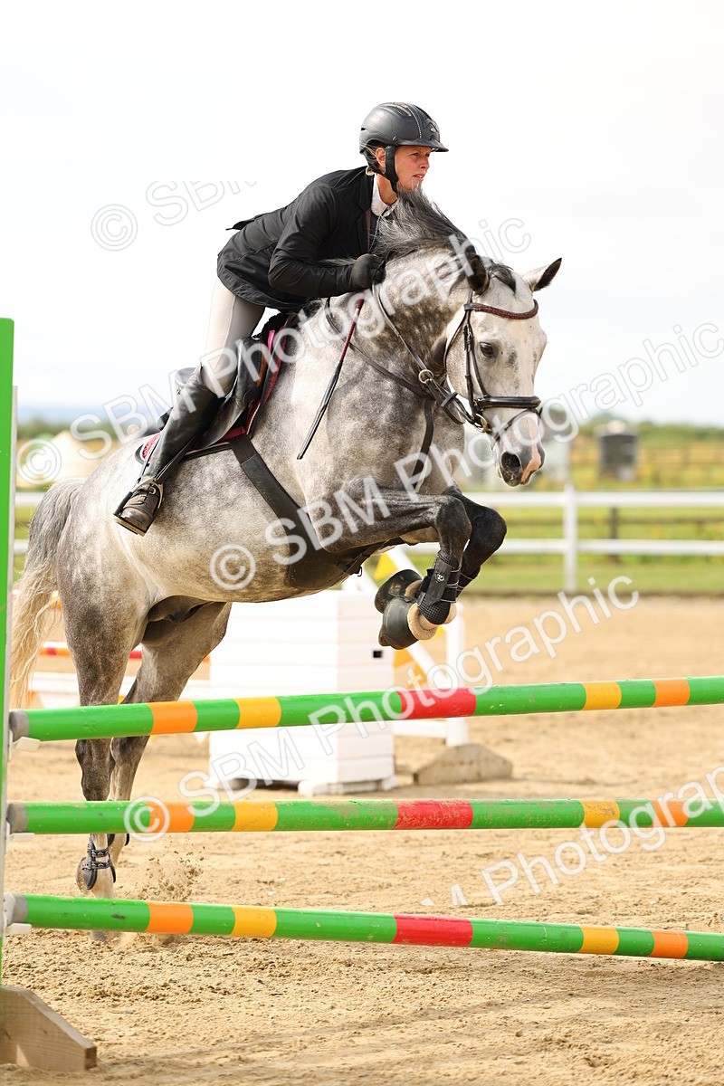 SBM_008954 - Class 1 - Senior British Novice - 90cm Open