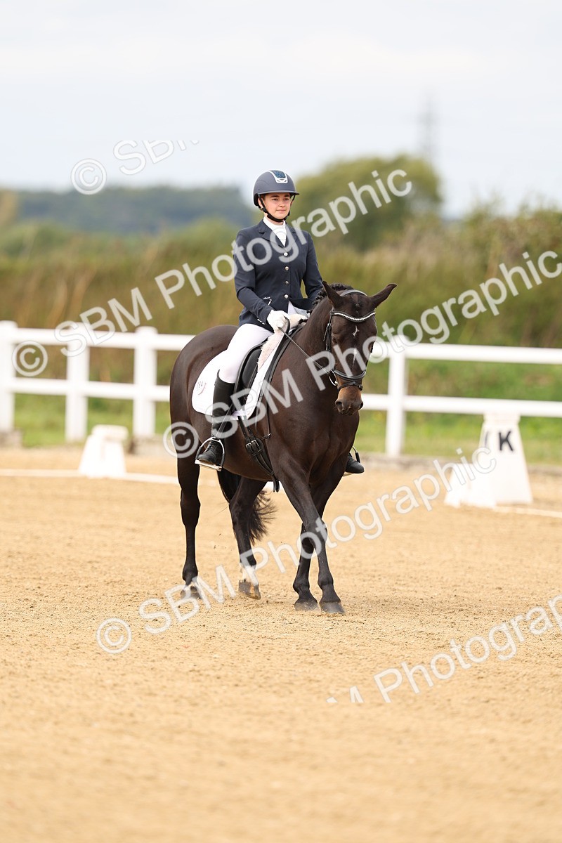 SBM_012879 - Class 5 - Elementary 53 - 13.40-14.44