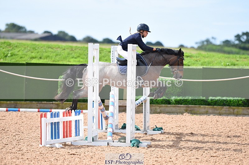 230716A-100250-01936 - Cls 35 Springboard 128cm & 138cm