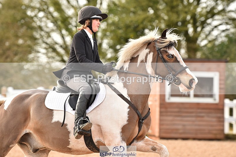 240210A-121332-01122 - Cls 8 Pony Newcomers & 1m Open