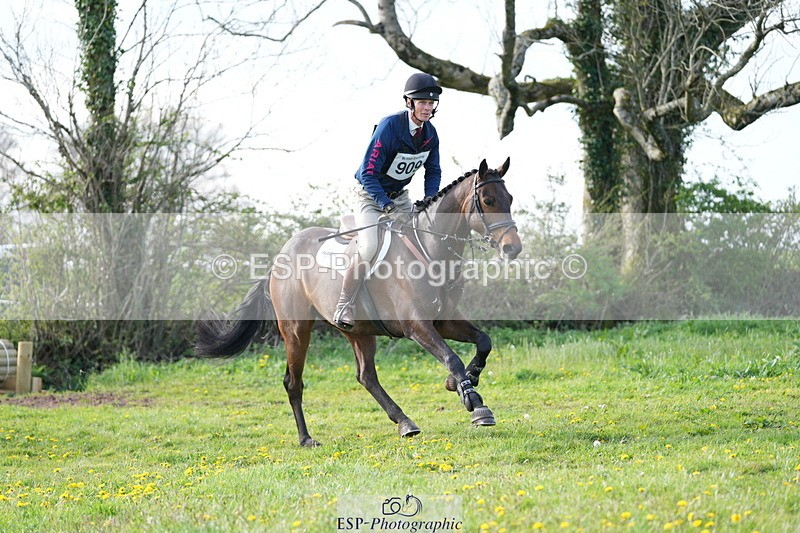 250419-175816-14423 - 909-William.Fox-Pitt-GRANSTOWN.STAR.LOVE