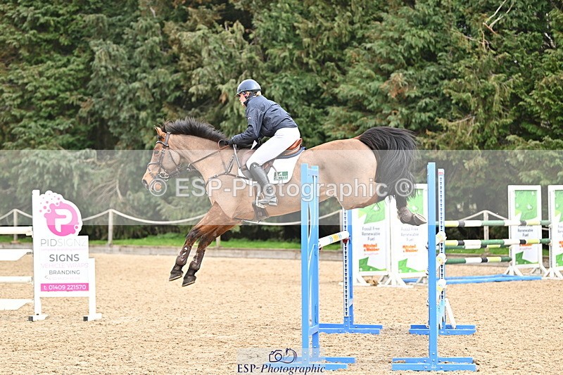 250321A-113547-00565 - Cls 3 Foxhunter and 1.20m Open