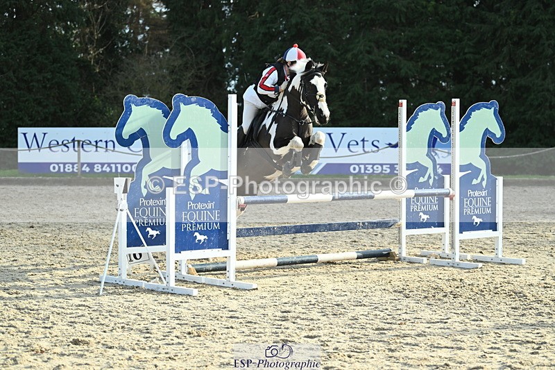 250309A-160146-02252 - Cls 03 90cm 15.05 to End