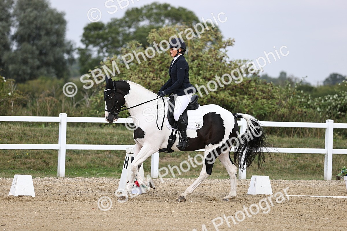 SBM_017976 - Class 14 - Novice 23 - 15.16-16.19