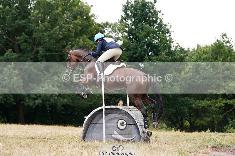 250803A-134016-13978 - M-564-Selina.Milnes-OBLENSKY'S.HEARTBREAKER