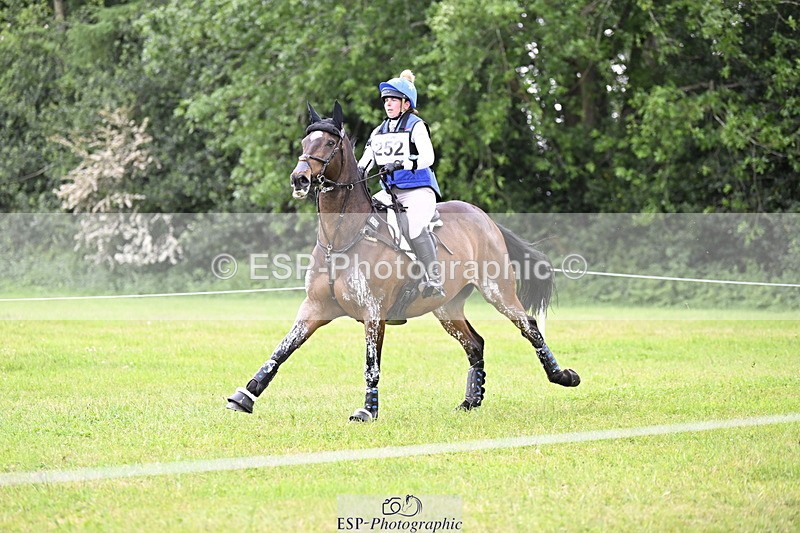 250524A-155544-14099 - C-252-Zoe.Boyles-SAM