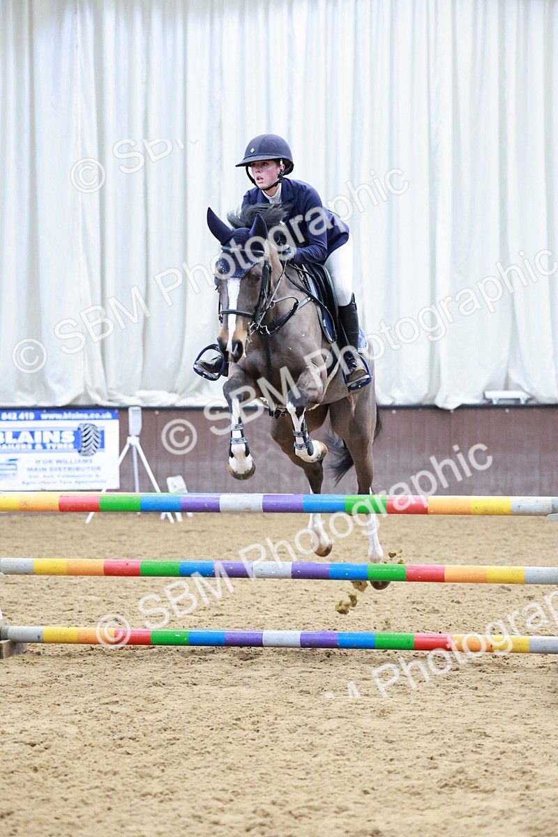 SBM_003004 - Class 9 - Equissage Pulse Senior BritiNovice/ 90cm Open