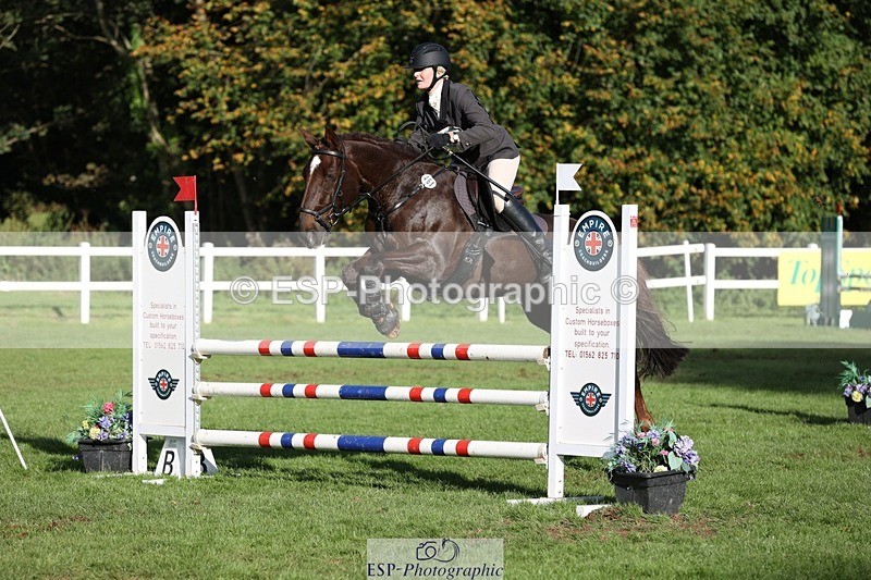 231022-150034-29568 - 461-WOODLANDS.JESTER-Karen.Cowling-TrotUp+SJ