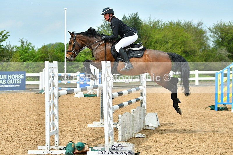 230514A-132948-02984 - Cls 25 Pony Foxhunter & 1.10m Open