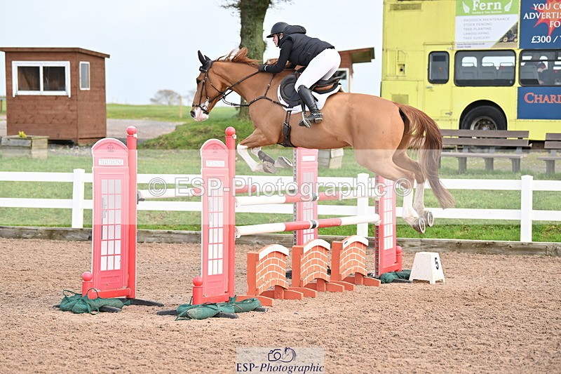 231209A-132639-01922 - Cls 13 Foxhunter & 1.20m Open