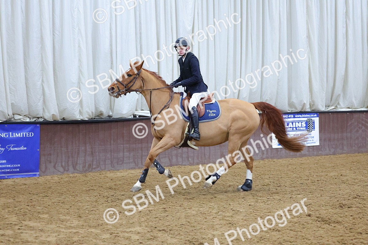 1I0A4972 - Class 9 - Senior Newcomers/ 1.10m Open