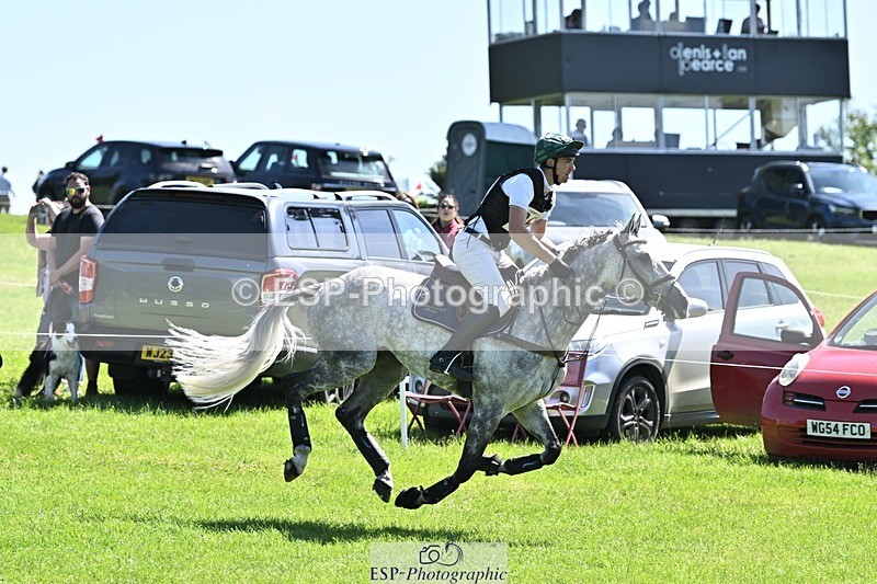 240525-110719-12213 - 361-FENIZIO-Max_Warburton