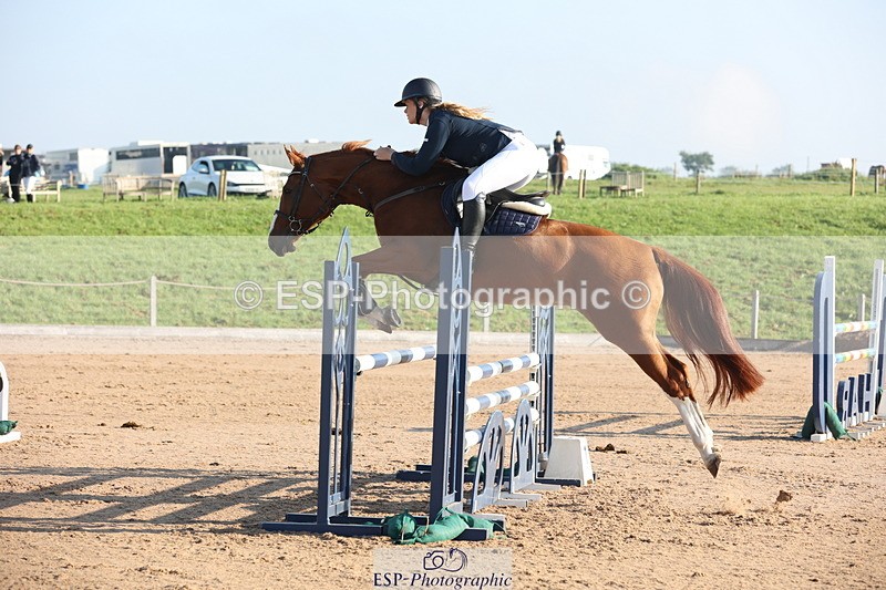 230915A-091615-01026 - Cls 1 Snr Newcomers