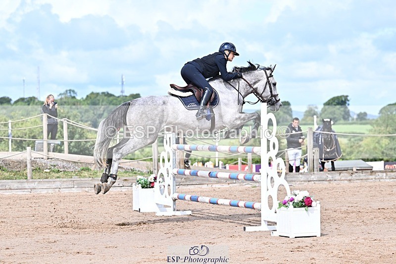 250731-112653-00567 - Cls 02 Snr Fox 1st Rnd