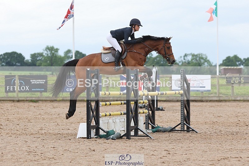 250524-101037-04086 - Cls 13  A&B 1.05m & 1.10m open