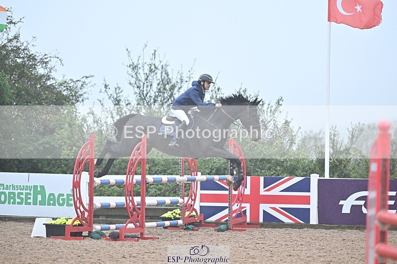 241006A-140218-07794 - Cls 27  1.15 Members Cup