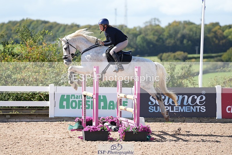 250912-140956-04885 - Cls 25 1.05m Amateur Quali