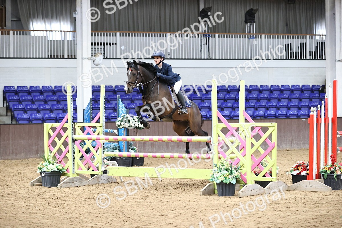 SBM_002811 - Class 13 - Blue Chip Pony Newcomers 1.00m Open