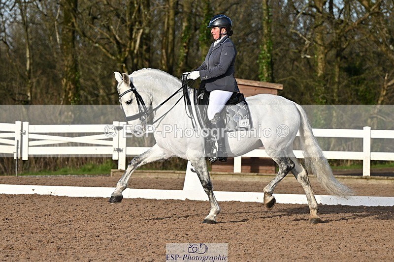 241214-134833-02586 - 102-PAULA.LEE-Deseado.Santo