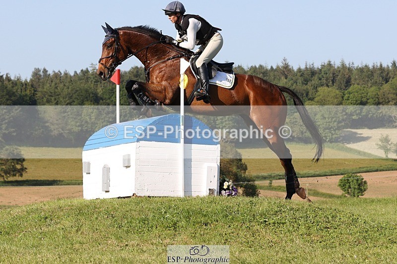 230527-174523-14504 - 160-SWHISKEY-Jeanette_Brakewell-XC