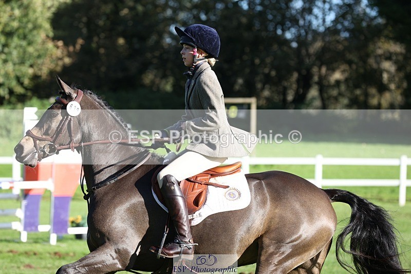 231022-102233-24490 - 629-DP.UK.DUN.SURPRISE-Isla.Kitson-TrotUp+SJ