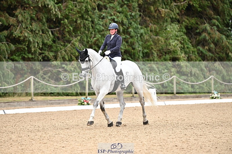 250808A-102603-00315 - 013-Stacey.Blunn-Diamond.Bobby