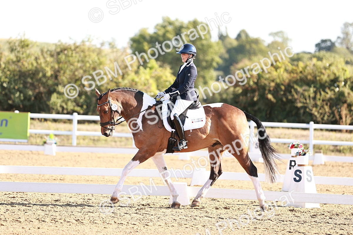 SBM_004226 - Class 12 - Novice 5 - 9.07-10.10