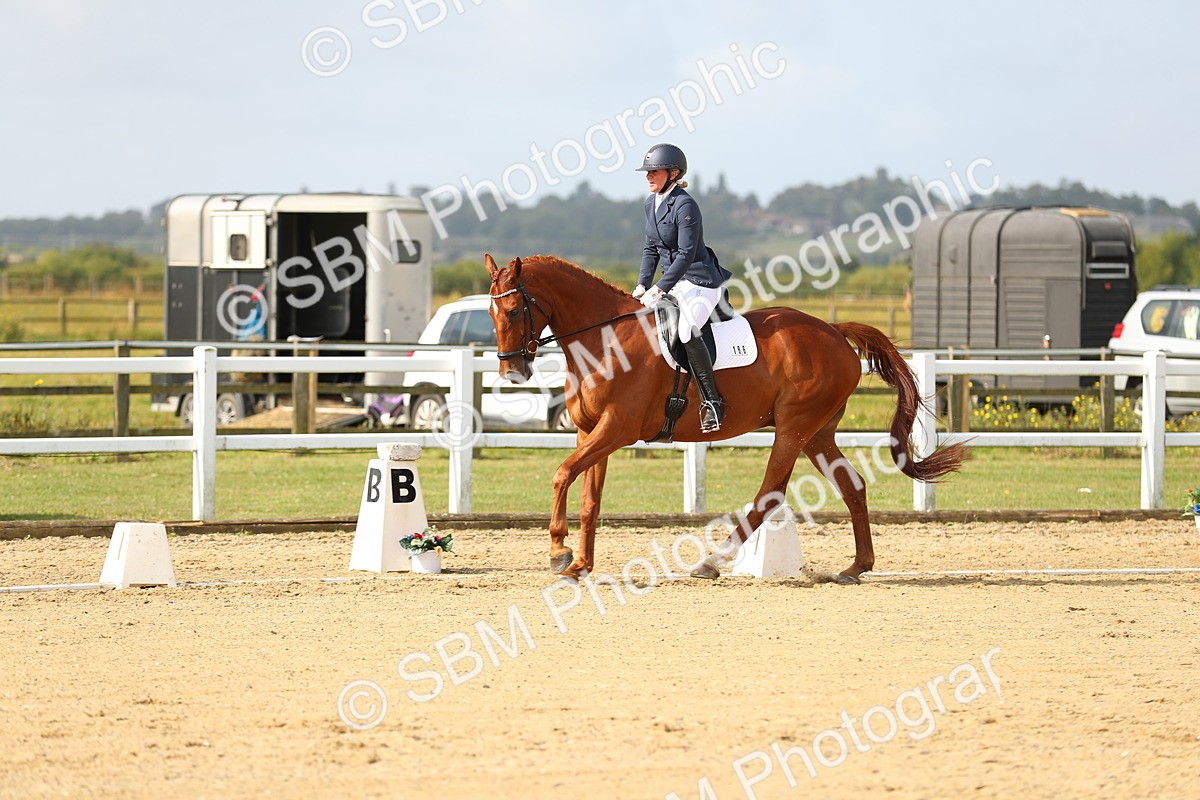 SBM_015554 - Class 13 - Novice 23 - 9.54-11.04