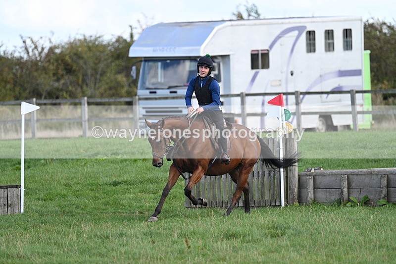 WJ7_1056 - Time 13:30 to 13:54