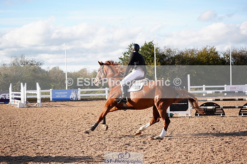 241027A-140452-03089 - SUN Cls 15-17 Children on Horses