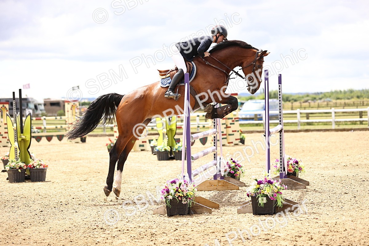 SBM_003415 - Class 22 - Senior Foxhunter 1.20m