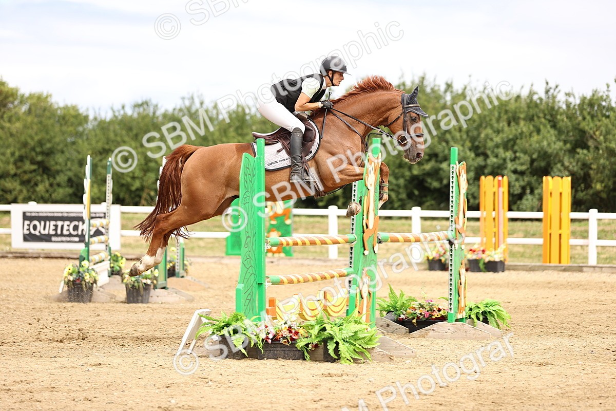 SBM_003381 - Class 21 - Senior Newcomers - 1.10m